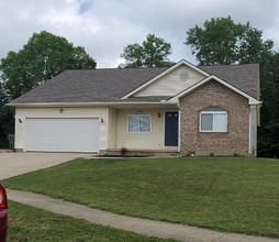 Building Photo - 276 W Pinehurst St