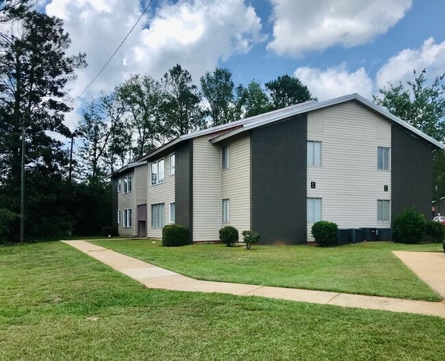 Camellia Court Apartments Apartments in Alexander City AL Camellia Court Apartments Apartments in Alexander City AL