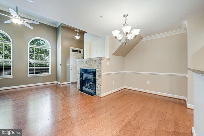 Building Photo - 14207 St Germain Dr
