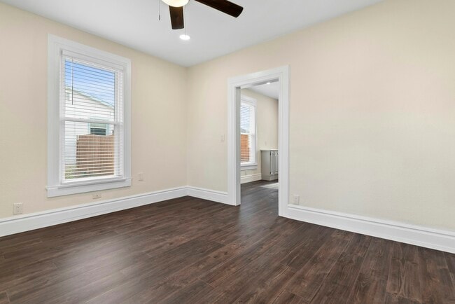 Building Photo - 715 Arcadia Pl