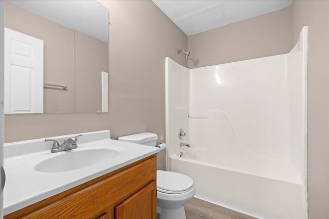 Photo - 443 M St Apartment