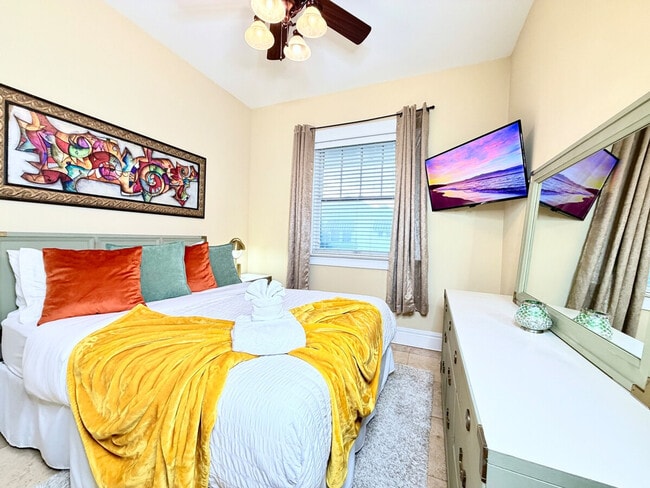 Foto del edificio - 1301 W Horatio St