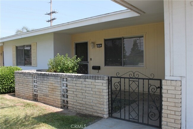 Building Photo - 25981 Cherry Hills Blvd