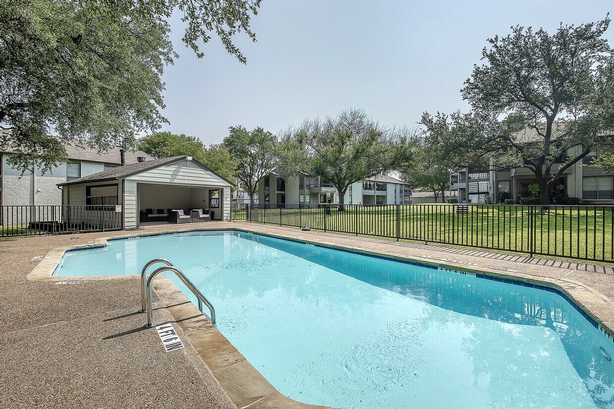 Hunters Glen Apartments - Plano Tx Apartmentscom