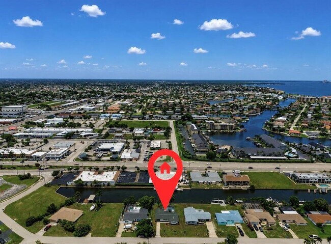 Foto del edificio - 1725 Bikini Ct