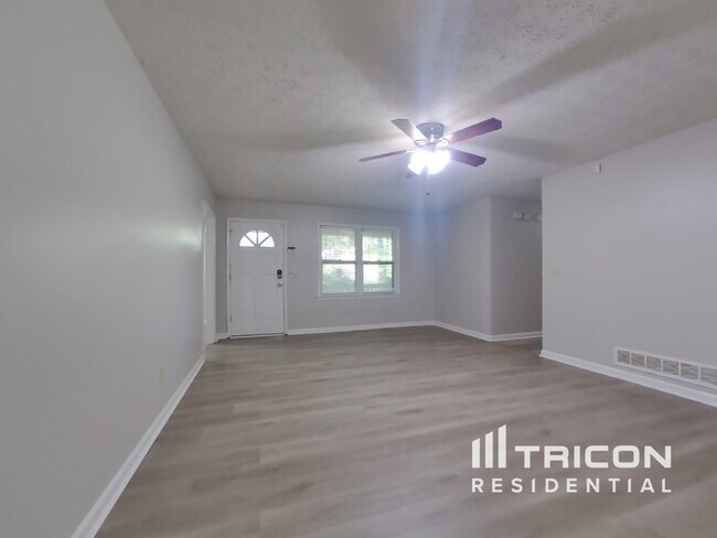 Foto del edificio - 143 Aspen Ct