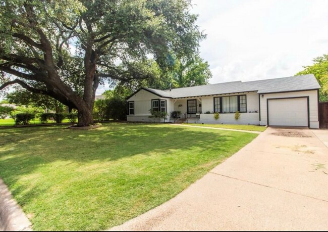 Photo - 4132 Anita Ave House