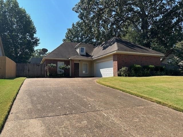 Foto principal - 8687 Rhonda Cir S