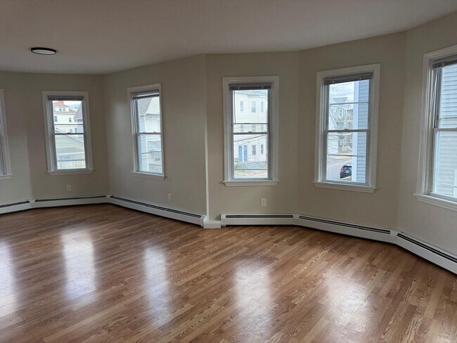 Foto del edificio - 31 Linwood Ave