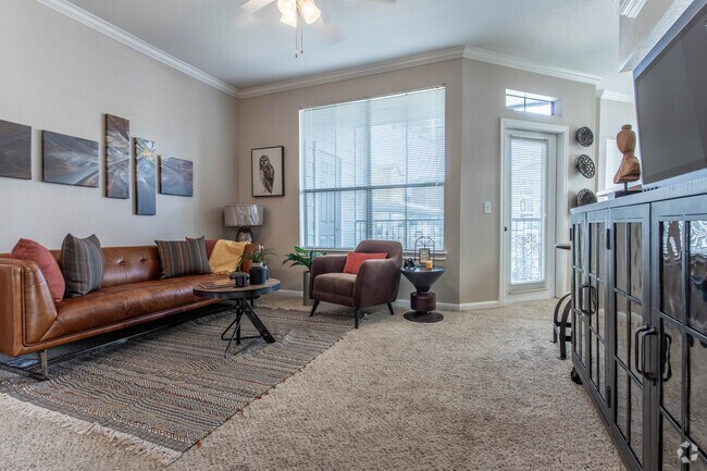 Paramount at Kingwood Apartments Kingwood, TX