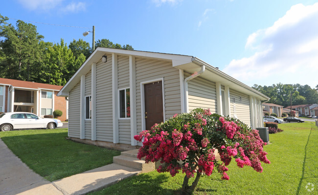 Leasing Center - Mountain Woods Apartments