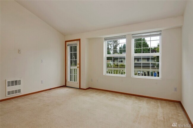 Foto del edificio - 1727 NE 146th St