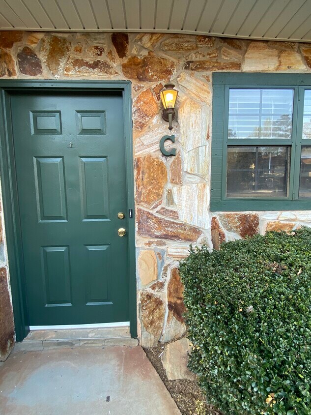 Primary Photo - 2506 Hidden Cove Ct