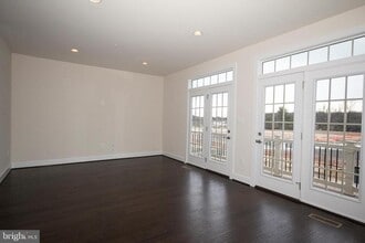 Building Photo - 2912 Middleham Ct