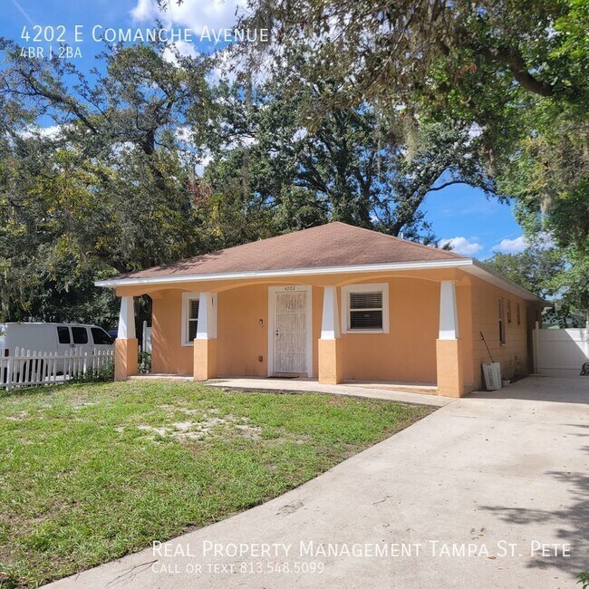 Foto del edificio - NICELY UPDATED TAMPA HOME