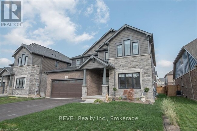 Building Photo - 359 Silverwood Ave