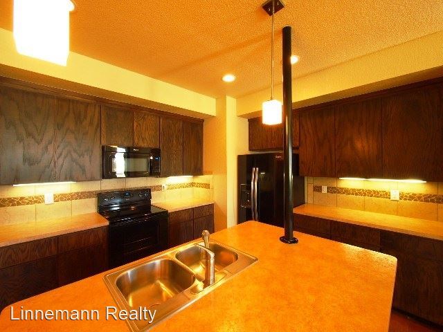 Foto del edificio - 3 br, 2.5 bath House - 2322 Verna Lee Blvd