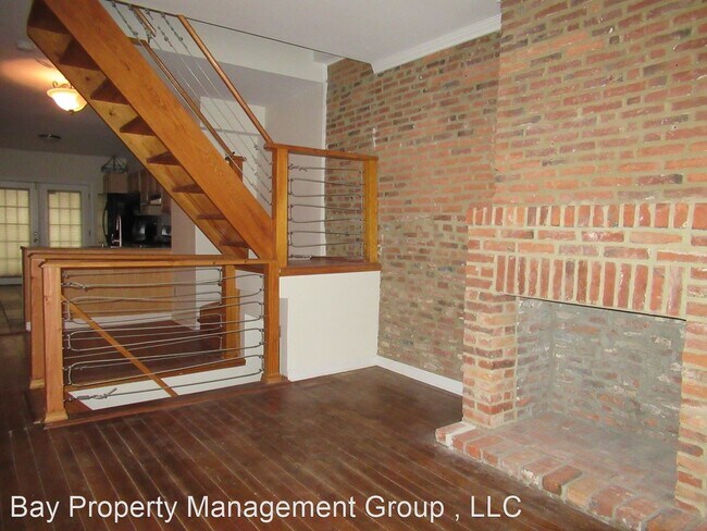 Foto del edificio - 2 br, 2 bath House - 3328 Hudson St
