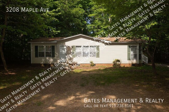 Building Photo - Lovely home on peaceful, wooded lot