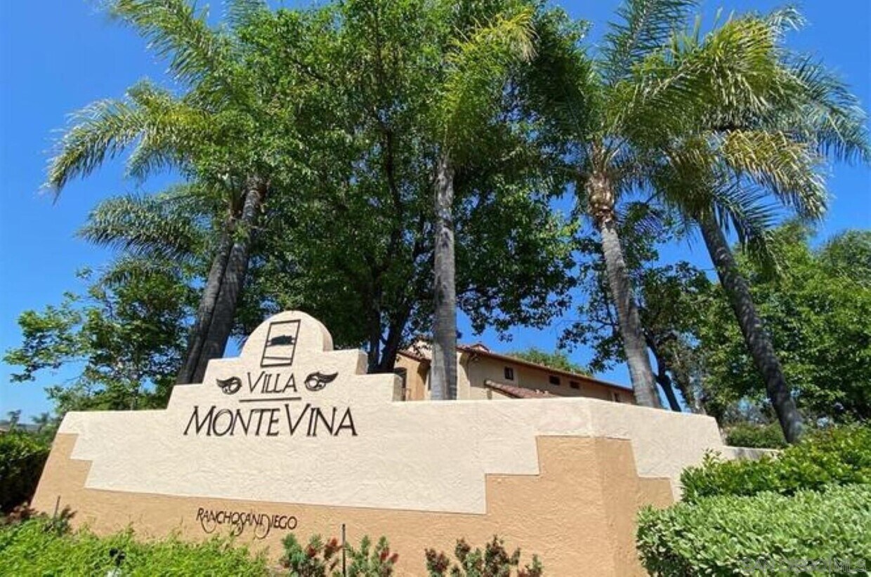 Foto principal - 12190 Cuyamaca College Dr E