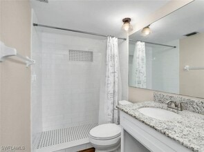 Building Photo - 3 Knights Bridge Rd