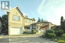 Building Photo - 17 Linwood Ave