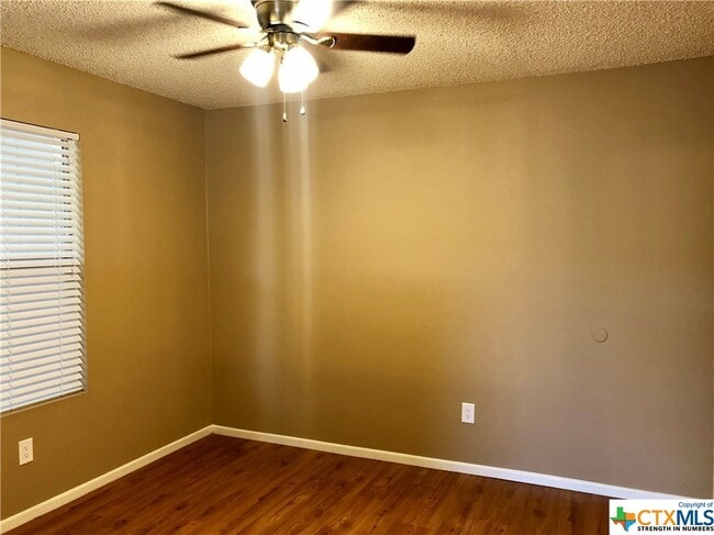 Building Photo - 1409 N Bishop St