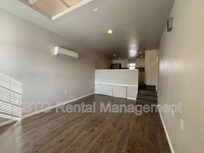 Building Photo - 145 E 500 S