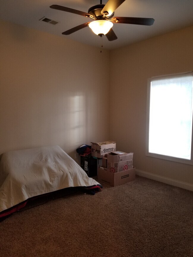 Foto del edificio - 406 Treyson Ln