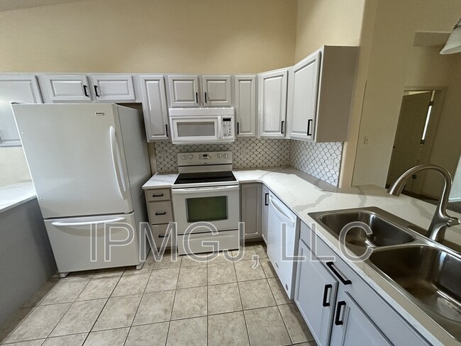 Building Photo - 3167 Glenn Everet Ct