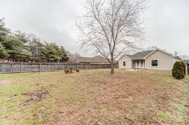 Foto del edificio - Fully Renovated Home in Gallatin, TN