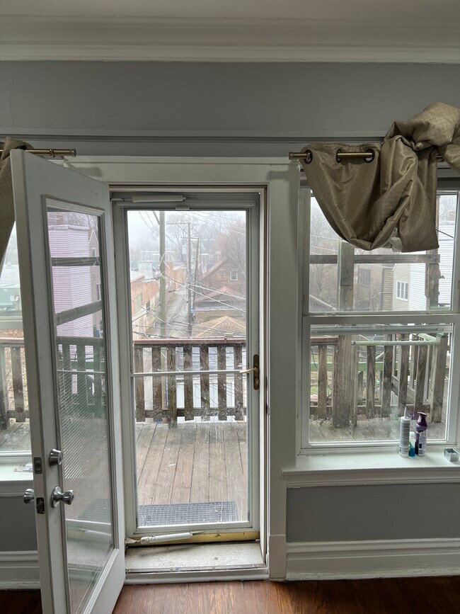 1629 W Granville Ave Unit 3, Chicago, IL 60660 Condo for Rent in