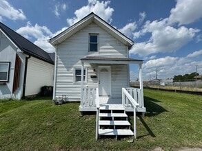 Building Photo - 1010 Bates St