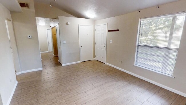 Foto del edificio - Charming 3 bedroom, 2 bath property in Cop...