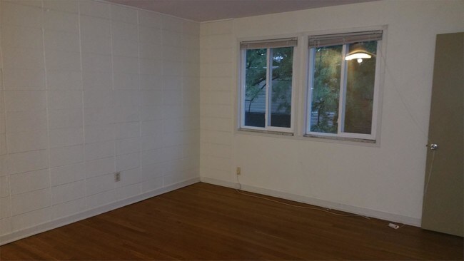 Foto del edificio - 7638 Dale Ave