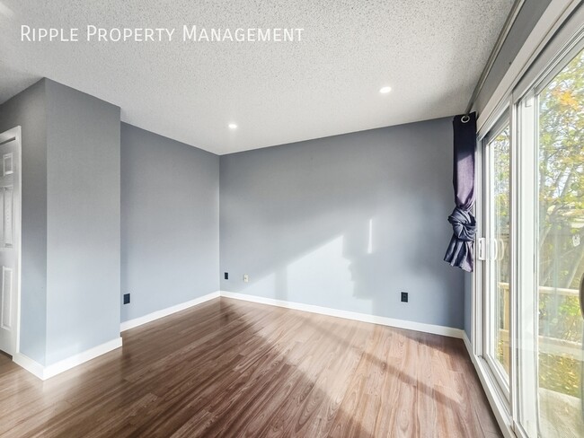 Photo du bâtiment - Fantastic 3 Beds, 1.5 Baths TownHouse | No...