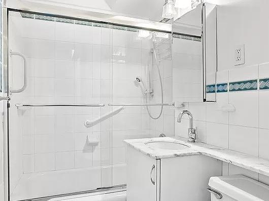 Foto del edificio - 135 Willow St