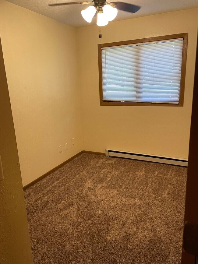 Foto del edificio - 3 Bedroom Apartment