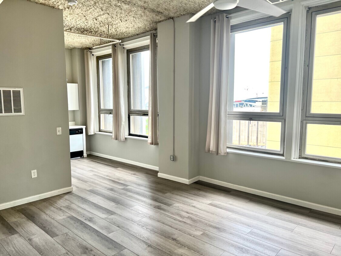 Foto principal - 20 Marietta St NW