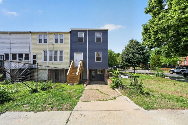 Foto del edificio - 1127 Orren St NE