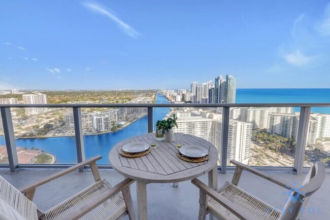 Foto del edificio - 4010 S Ocean Dr