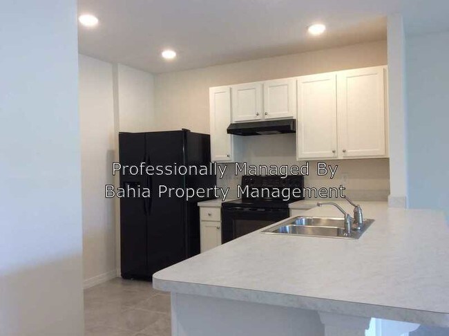 Building Photo - 9028 Carlotta Way