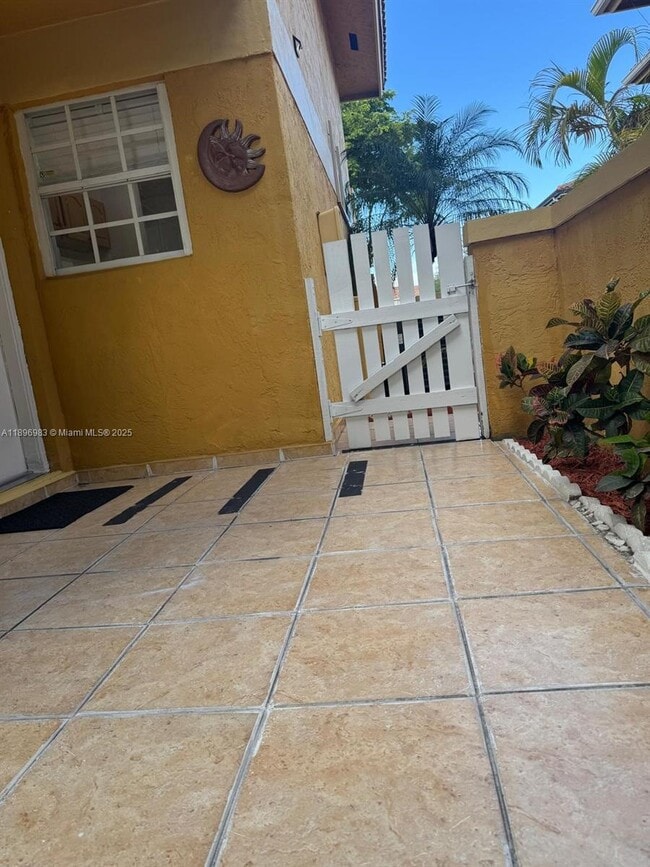 Foto del edificio - 13892 SW 65th Terrace