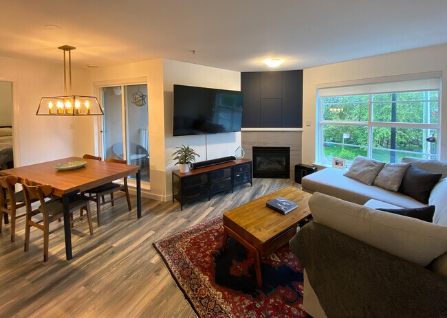 Photo du bâtiment - 1688 8th Av E