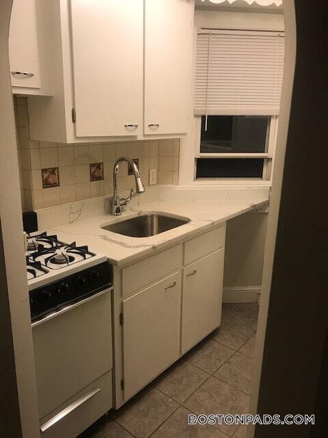 Foto del edificio - 87 Winthrop Shore Dr