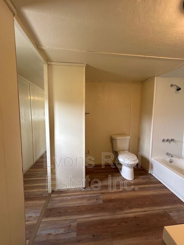 Foto del edificio - 2268 Carlisle Ln