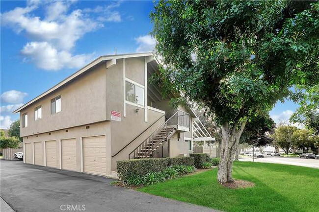 Building Photo - 1720 N Willow Woods Dr