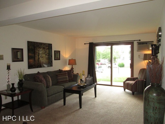 Building Photo - 7601 Radcliffe Dr