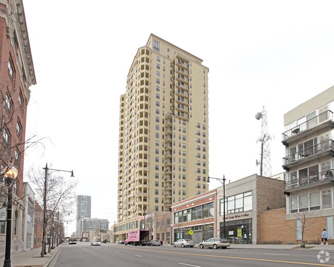 Building Photo - Marquee Tower