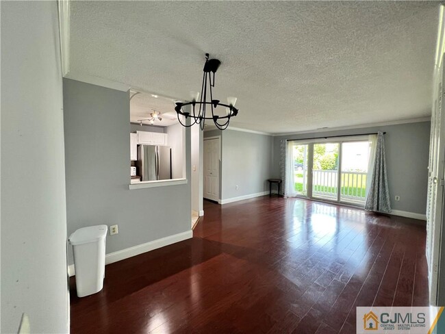 Foto del edificio - 7311 Tamarron Dr